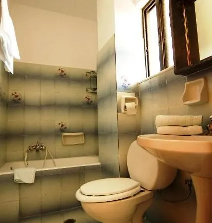 Апартаменты Mary Christina *